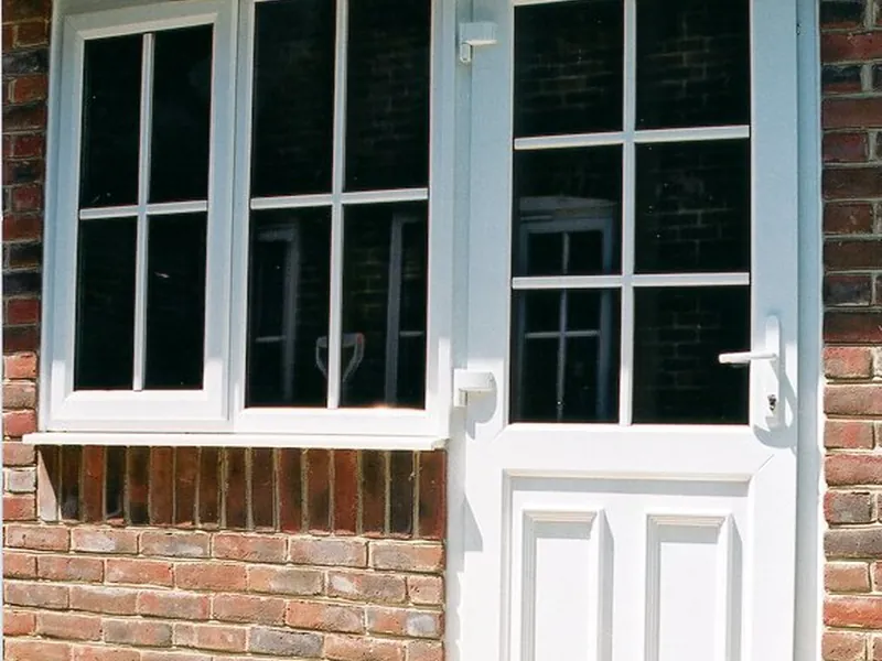 Front East Sheen